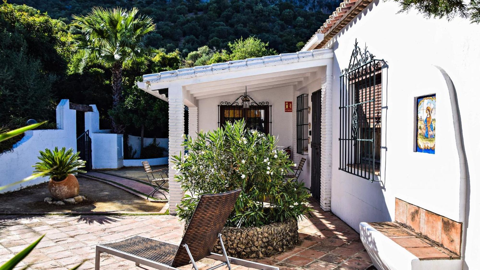 Casas Rurales Los Algarrobales El Gastor Esterno foto