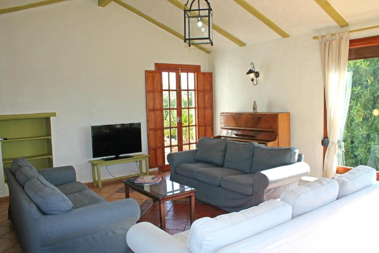 Casas Rurales Los Algarrobales El Gastor Esterno foto